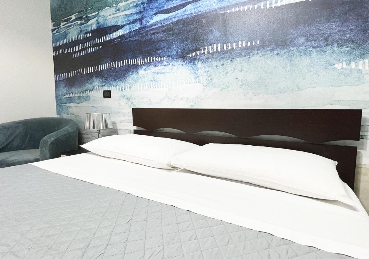 Skyline Hotel Civitavecchia Kültér fotó