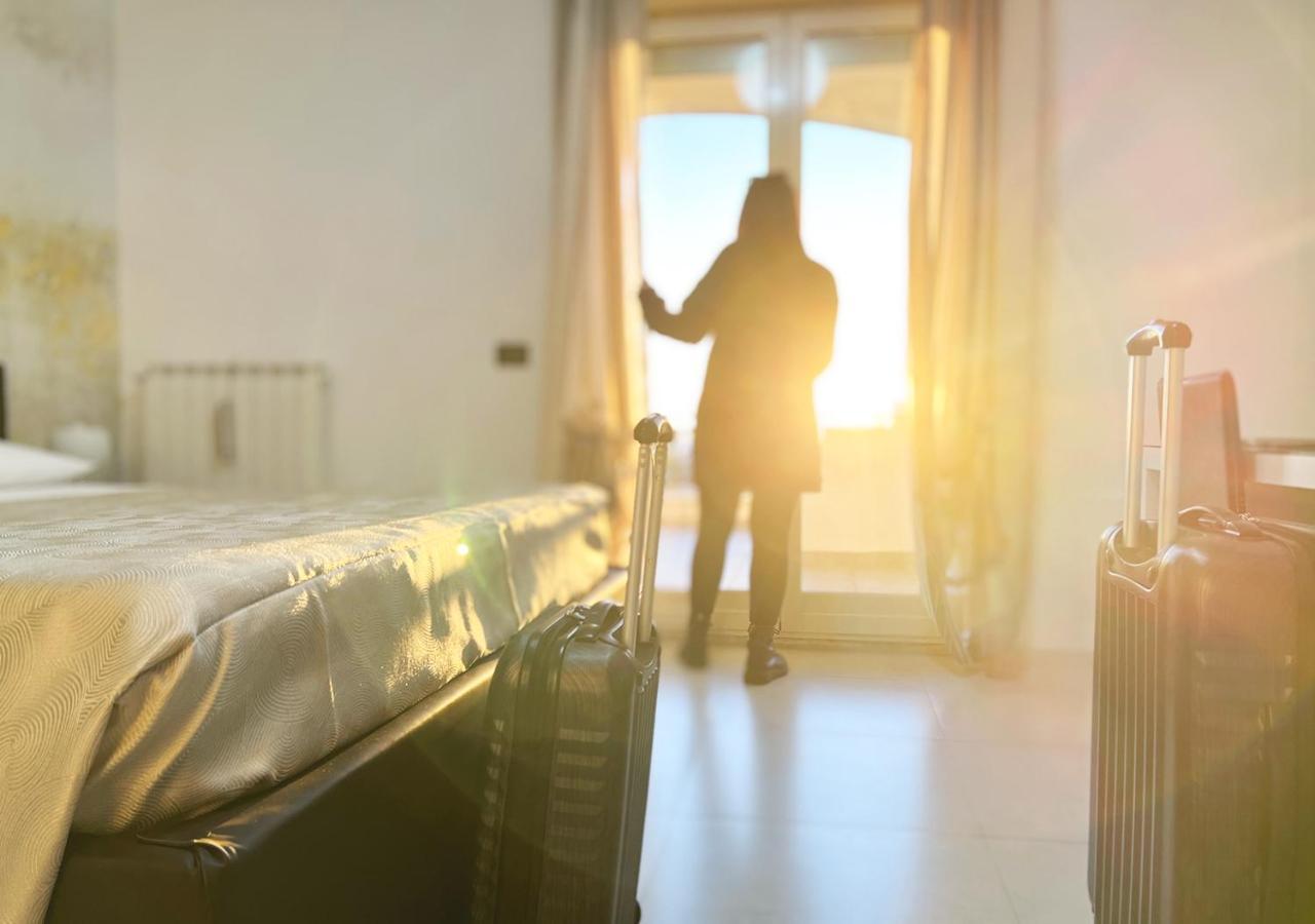 Skyline Hotel Civitavecchia Kültér fotó